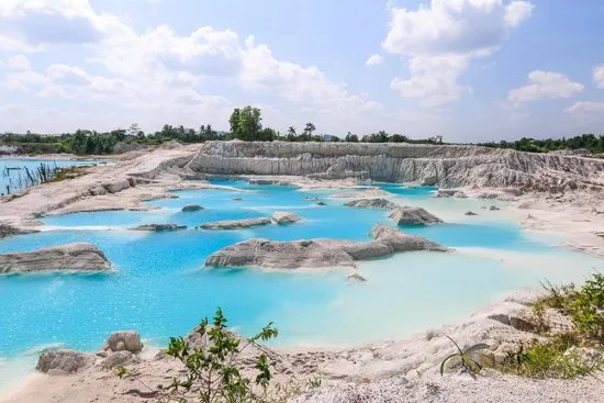 Mengintip 6 Lokasi Bekas Tambang yang Kini Jadi Tempat Wisata. Cantik Banget Tempatnya! 7