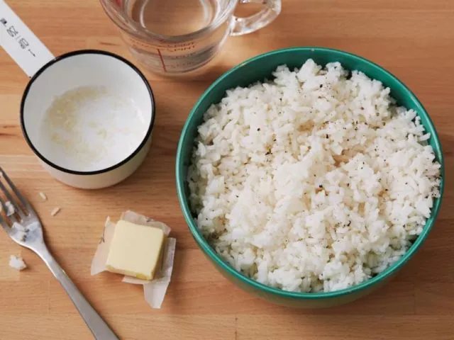 Masak Nasi + 7 Bahan ini Bikin Aromanya Makin Nikmat. Selera Makan Jadi Makin Meningkat 14