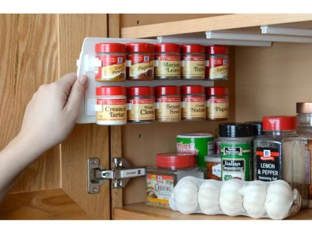 9 Cara Kreatif Menyimpan Bumbu Dapur. Ringkas dan Nggak Bakal Ribet Nyarinya Lagi 15