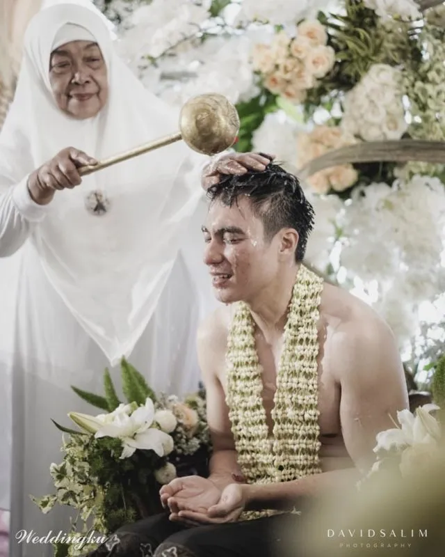 9 Tahap Prosesi Hajatan Sebelum Pernikahan Adat Jawa Dilaksanakan. Kaya Makna Mendalam! 13