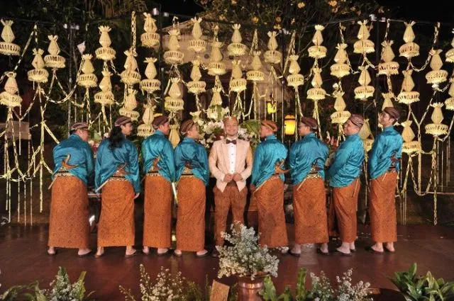 Mengulik Ide Pernikahan Bertema 'Modern Heritage'. Modern Tapi Penuh Unsur Tradisional 16