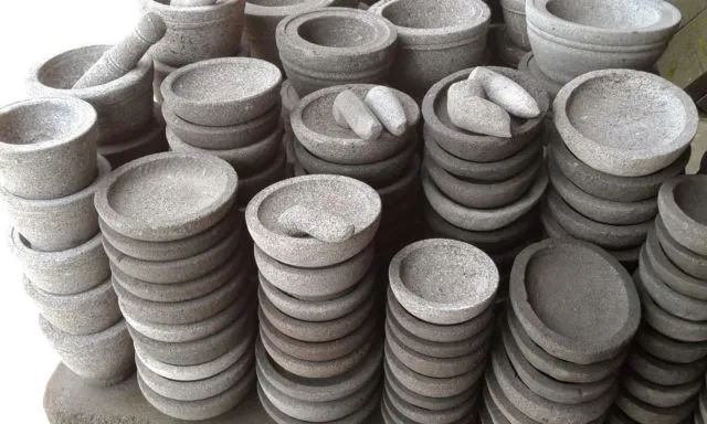 7 Tips Mudah Memilih Cobek Batu yang Asli 8 memilih cobek batu