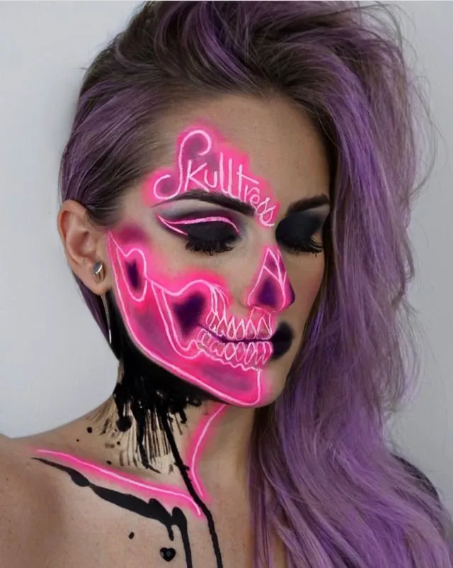 Menjuluki Diri 'The Skulltress', Cewek Ini Viral karena 11+ Potret Kreasi Face Painting Tengkoraknya yang Fantastis 24
