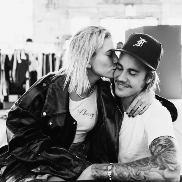 'Kesaksian' Hailey Baldwin Kalau Nikah Sama Justin Bieber Itu Susah Banget. Wah, Kenapa Nih? 8