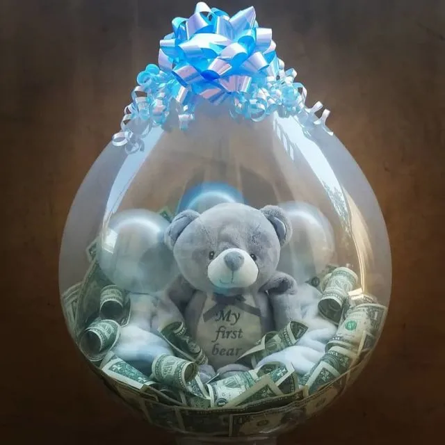 10 Cara Kreatif Beri Kado Uang Tunai Tanpa Dilipat atau Distaples. Aman~ 19 kado uang