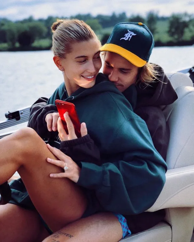 'Kesaksian' Hailey Baldwin Kalau Nikah Sama Justin Bieber Itu Susah Banget. Wah, Kenapa Nih? 10