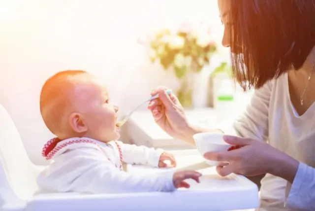 Titip Anak Ke Pengasuh atau 'Day Care' Ya? Ibu Bekerja Harus Baca 7 Pertimbangannya 8