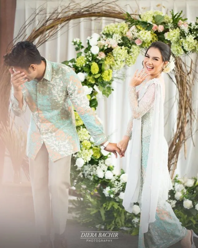 7 Potret Kecantikan Irish Bella Saat Dilamar oleh Ammar Zoni. Pesonanya Paripurna! 12