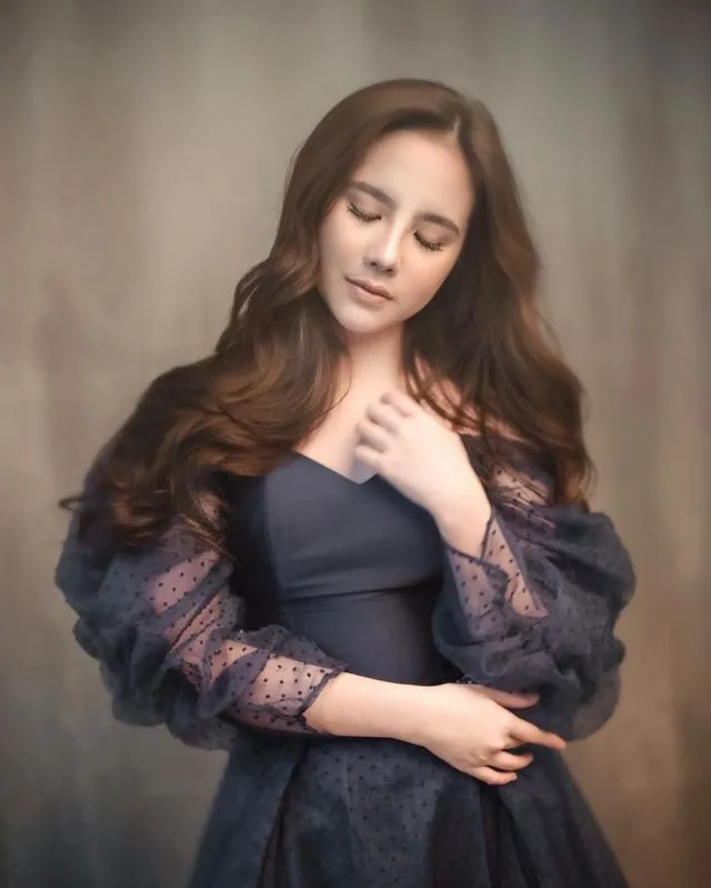 Fantastis, 11 Ide Gaun Cantik Ala Agatha Chelsea Ini Bisa Kamu Sontek Buat Nanti Pesta Prom Lepas SMA 15