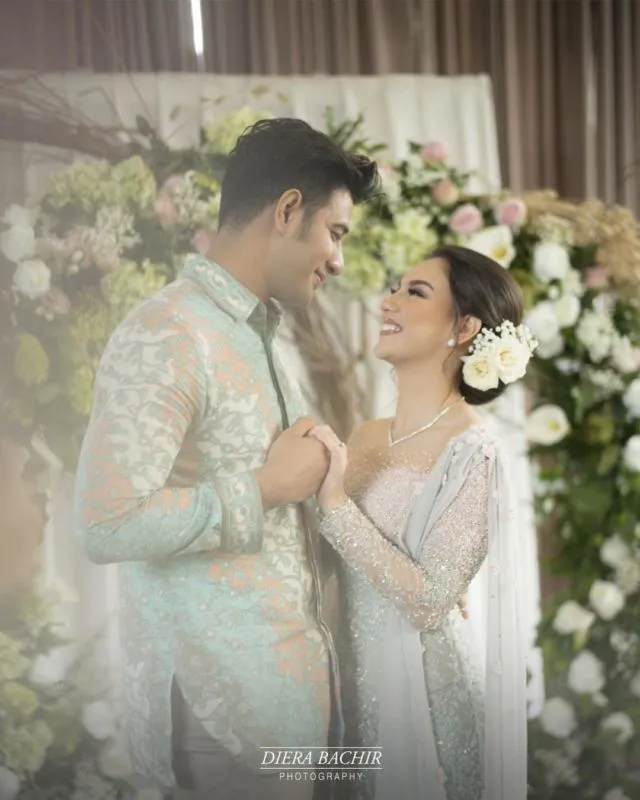 7 Potret Kecantikan Irish Bella Saat Dilamar oleh Ammar Zoni. Pesonanya Paripurna! 13