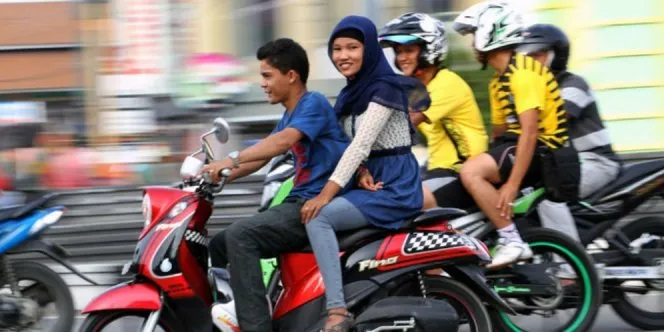 10 Kegundahan Jadi Muda-Mudi yang Nggak Bisa Naik Motor. Please, Jangan Kucilkan Kami! 18