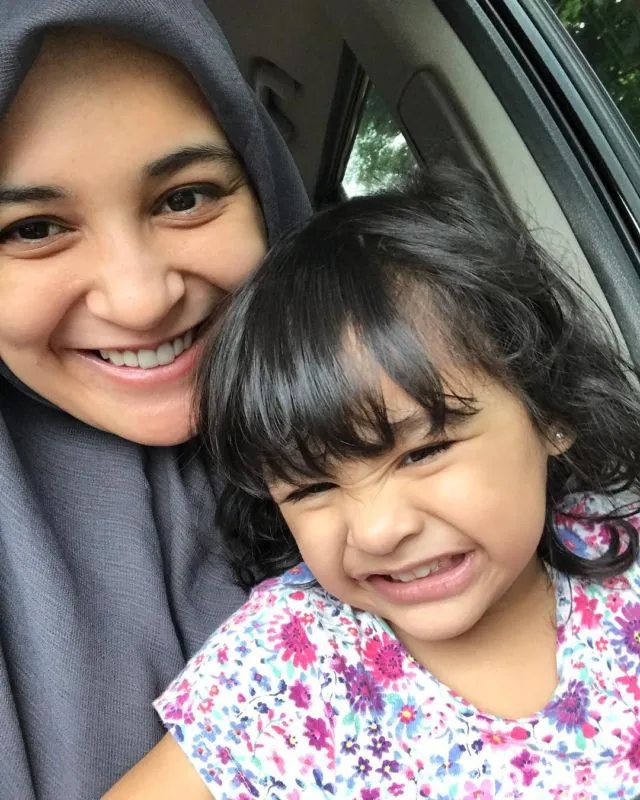 8 Anak Artis yang Mukanya Plek Ketiplek sama Sang Mama. Bapaknya Kebagian Dikit Doang! 15
