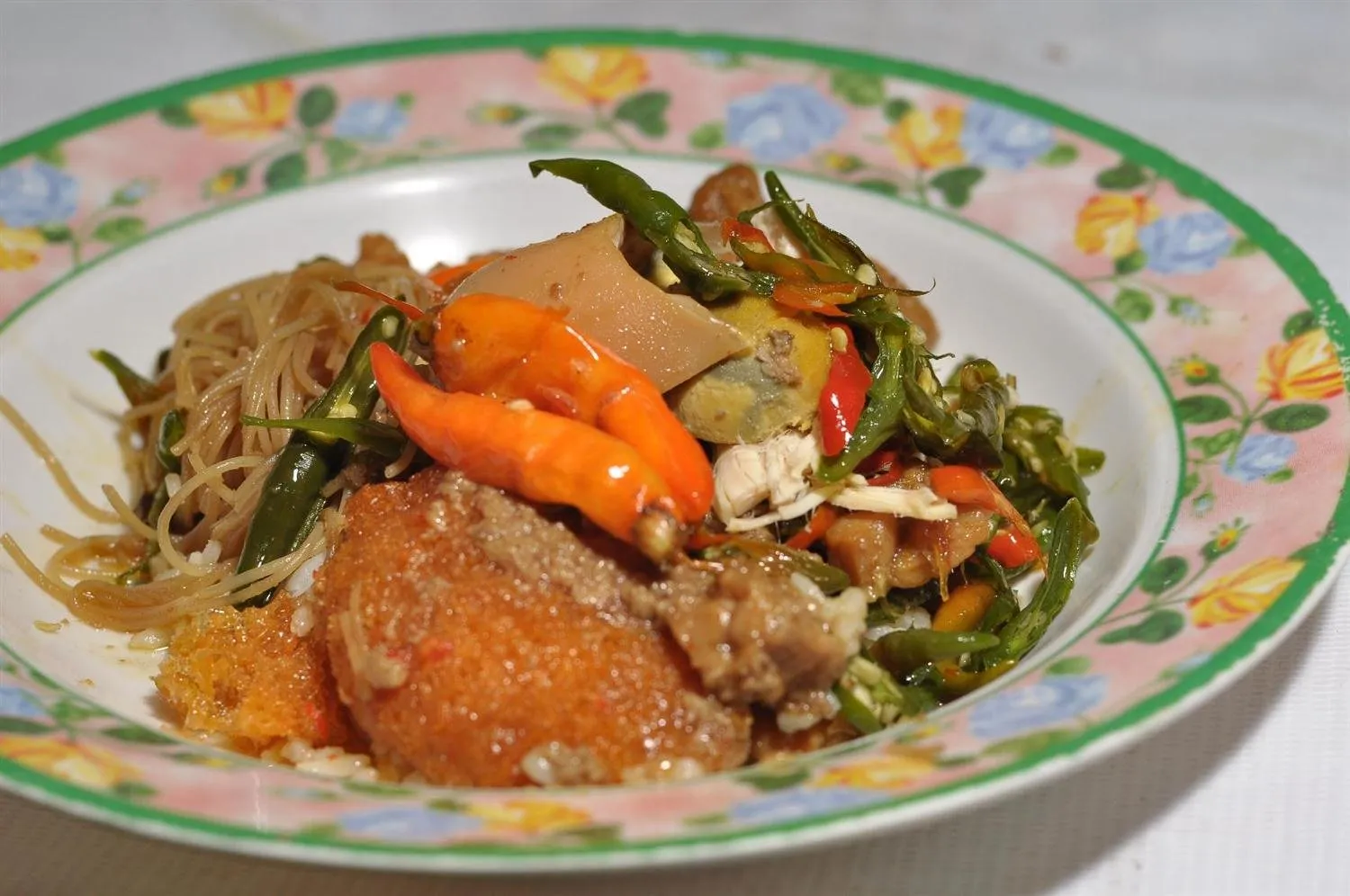 Menerka Sarapan Abang yang Marah-Marah Saat Ditilang. Kekuatannya Merobek Motor Mantap Betul! 14