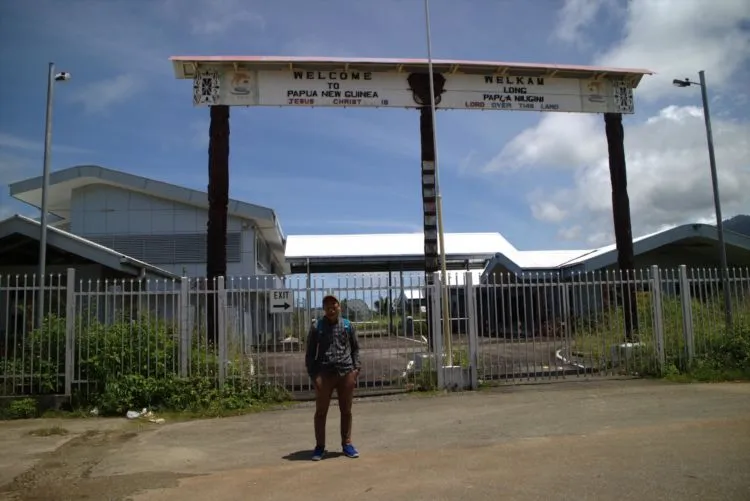 Liburan ke Pos Perbatasan RI-Papua Nugini di Skouw, Jayapura. Megah, Gagah dan Bikin Bangga! 8