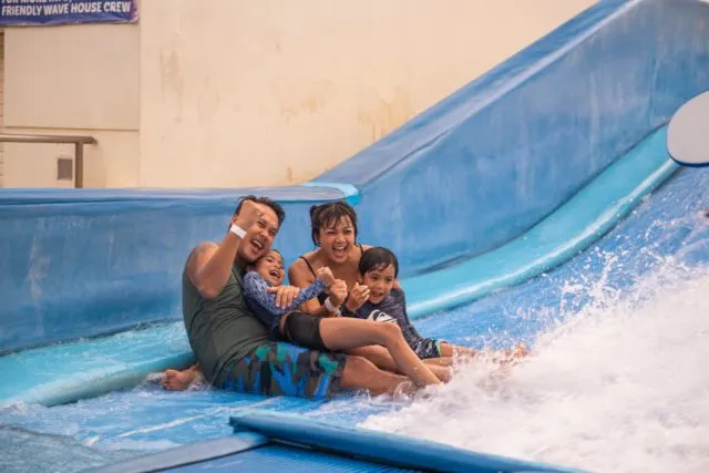 Berburu Keseruan dan Mewujudkan Impian di Sentosa ala Keluarga Nirina Zubir 8