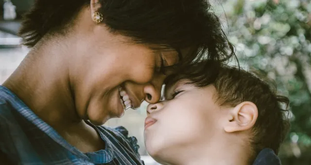 4 Kalimat yang Menurutmu Biasa Aja, Padahal Bisa Buat Perasaan Ibu Terluka 6