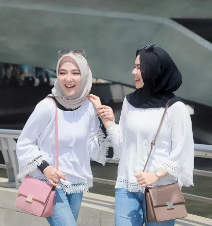 Potret Ayu Indriati dan Nabil Rach, Definisi Sempurna Kakak-Adik Berhijab 13