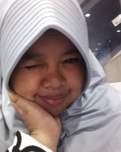 Setelah Dikenal Publik, Begini Potret Rahmawati Kekeyi Sekarang. Super Ngegemesin! 11