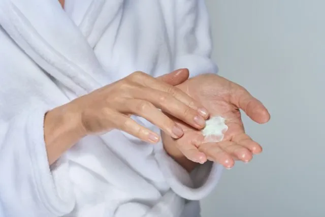 8 Kesalahan Cuci Muka ini Bukannya Bikin Bersih, Tapi Malah Jerawatan 9 kesalahan cuci muka