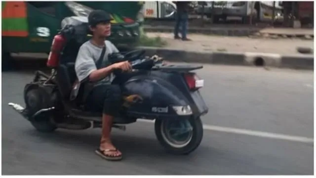 11 Kendaraan dengan Modifikasi Paling Gokil Sejagat Raya. Mau Nggak, Diajak Kencan Naik Beginian? 12