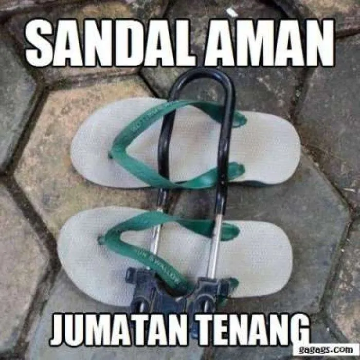 6 Cerita Kocak yang Jadi Oleh-oleh Orang Sehabis Jumatan. Cuma Cowok Kuat yang Bisa Sesabar ini~ 7