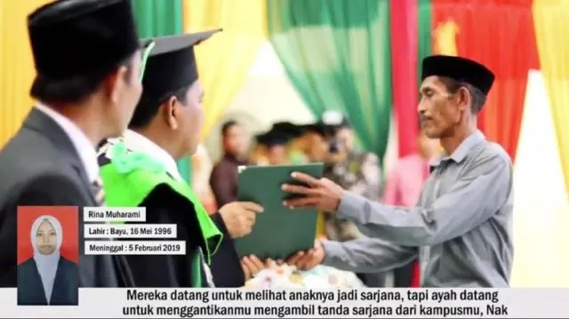Kisah Viral Seorang Ayah Gantikan Almarhum Anaknya Saat Wisuda. Sedih dan Haru Membaur Jadi Satu 3