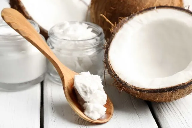 6 Bahan Alami ini Ampuh Atasi Jerawat. Cocok Buat Bumil yang Nggak Bisa Pakai Produk Sembarangan 11