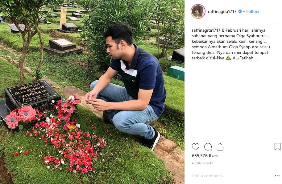 Ulang Tahun ke-36, Para Sahabat Kenang dan Datangi Makam Olga Syahputra. Kita Semua Rindu! 7