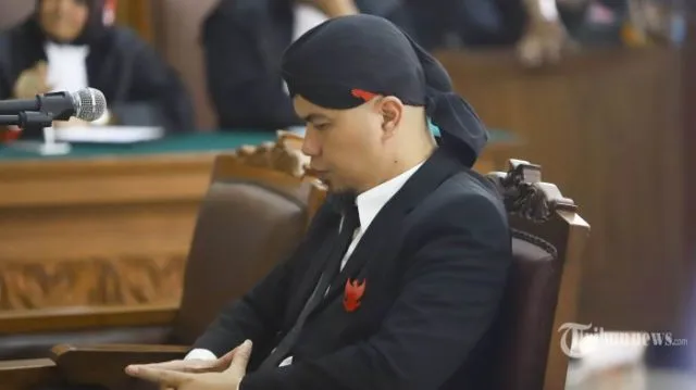 Tangis Al dan Dul Tumpah dalam Konser Dewa di Malaysia. Sabar Ya, Cinta Pasti Akan Bawa Ayah Kembali 2