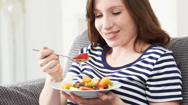 Prinsip Diet 4J untuk Penderita Diabetes. Boleh Makan Nasi Kok, Tapi Ada Aturannya 8