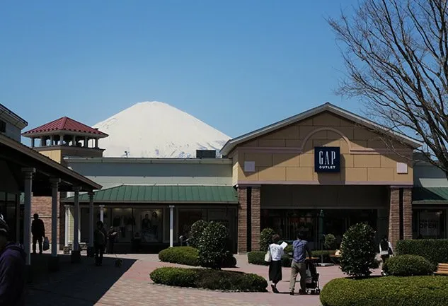 11 Spot Terbaik untuk Melihat Gunung Fuji di Jepang. Dari Kaki Gunung Hingga di Balik Kaca Jendela! 14