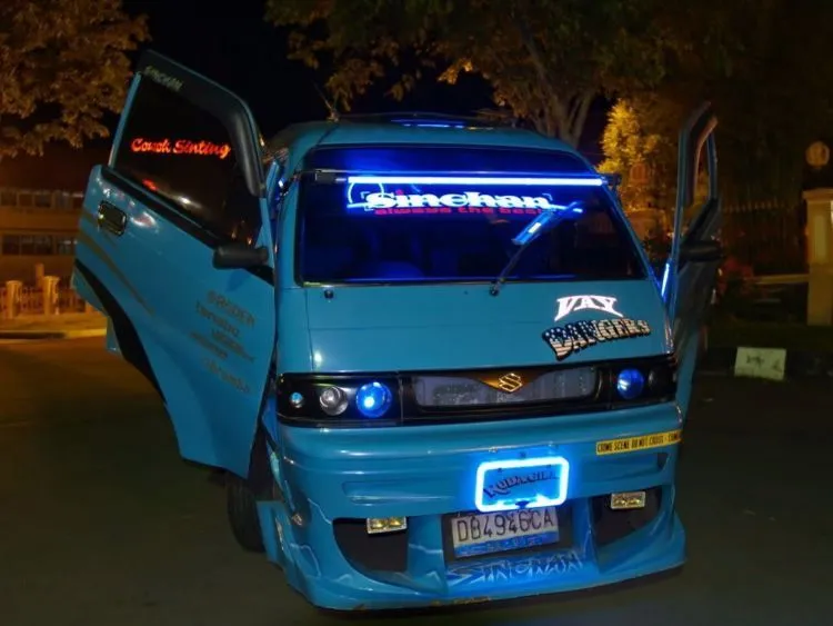 Serasa Piknik, Coba deh Naik Angkot Lagi dan Temukan 12 Fitur Uniknya Seperti ini. Asyik Banget! 15