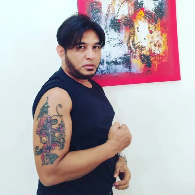 Wujudkan Keinginan Lama, Jeremy Teti Rombak Penampilan. Om Presenter Katanya Ingin Tampil Lebih Liar 7