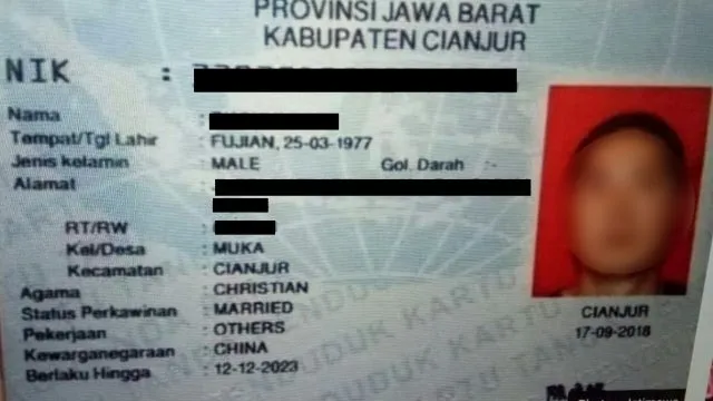 Warga Heboh Ada e-KTP Milik Warga Negara Asing. Meski Mirip Sama Punya Kita, Tapi Ini Lo 5 Bedanya 7