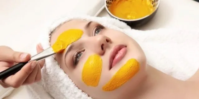 6 Bahan Alami ini Ampuh Atasi Jerawat. Cocok Buat Bumil yang Nggak Bisa Pakai Produk Sembarangan 12