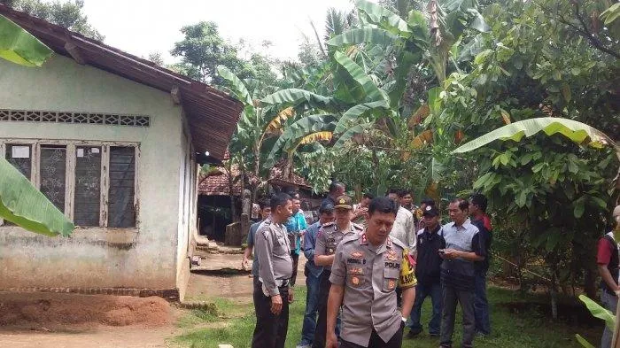 7 Fakta Miris Remaja Disabilitas yang Disetubuhi Ayah-Kakak-Adik Kandungnya Sendiri. Gila Sih Ini! 11