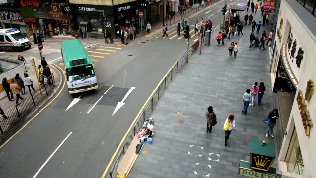 Realita Budaya Jalan Kaki di Dunia. Justru di Negara Berflower Kayak Indonesia, Jalan Kaki Itu Sulit 12