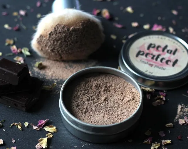 Beda Compact Powder, Two Way Cake dan 7 Jenis Bedak Lainnya 12