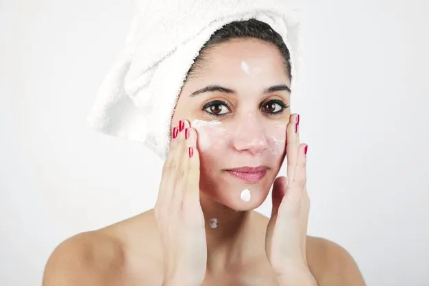 Jangan Asal Gosok, Begini 6 Cara Pakai Produk Skincare dengan Jari biar Pol Hasilnya 9