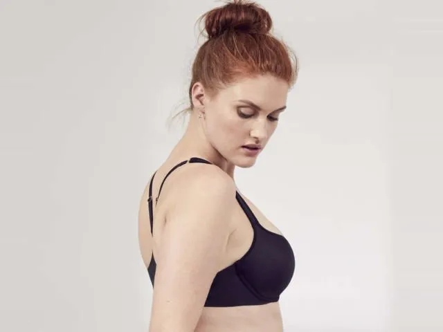 9 Pilihan Bra bagi si Pemilik Plus Size. Anti Slip dan Nggak Akan Nongol Belahannya 14