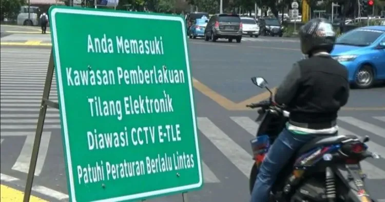 Pengendara Ungkap Kecanggihan E-Tilang. Sampai Istrinya Juga Dapat SMS Jumlah Dendanya Lo! 8