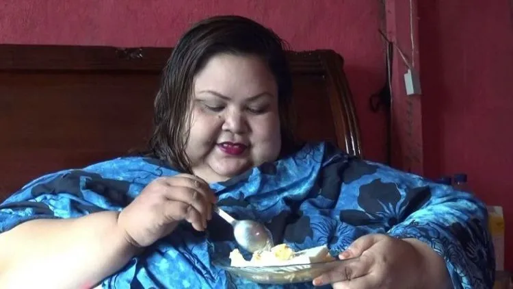 5 Kabar Terbaru Titi Wati Pasca Operasi. Beratnya Mulai Turun, Bisa Bangun dan Duduk Sendiri 8