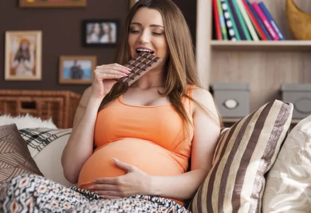 5 Manfaat Makan Cokelat untuk Ibu Hamil. Cegah Janin Cacat Plus Bikin Bahagia Saat Dicamil 6