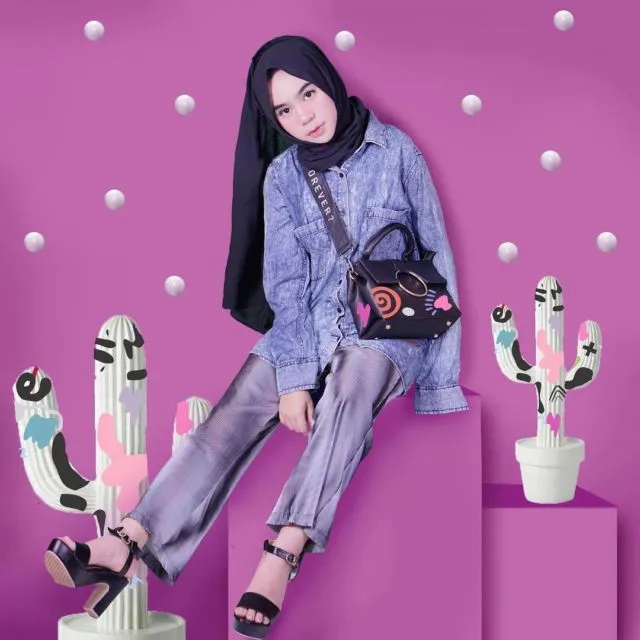 10 Ide Padu Padan Busana Santai Berbahan Chambray 17