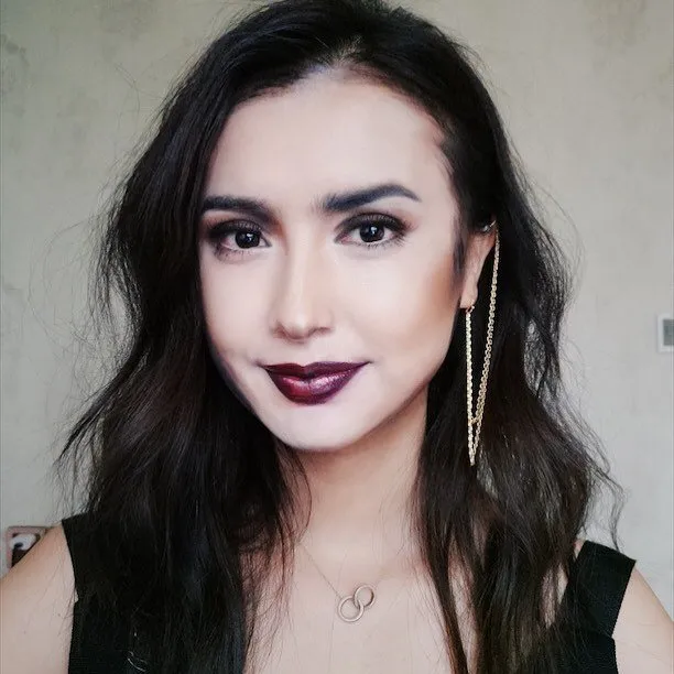 Dari Albert Einstein Sampai Cewek India, 15 Transformasi Make-up MUA Ini Lagi Viral di Cina 17