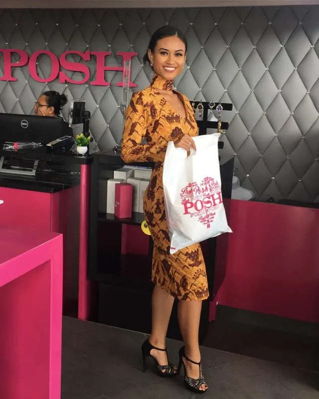 Dapat Salam Berbahasa Jawa dari Miss Supranational Suriname 2019. Kayak Apa sih Orangnya? 14