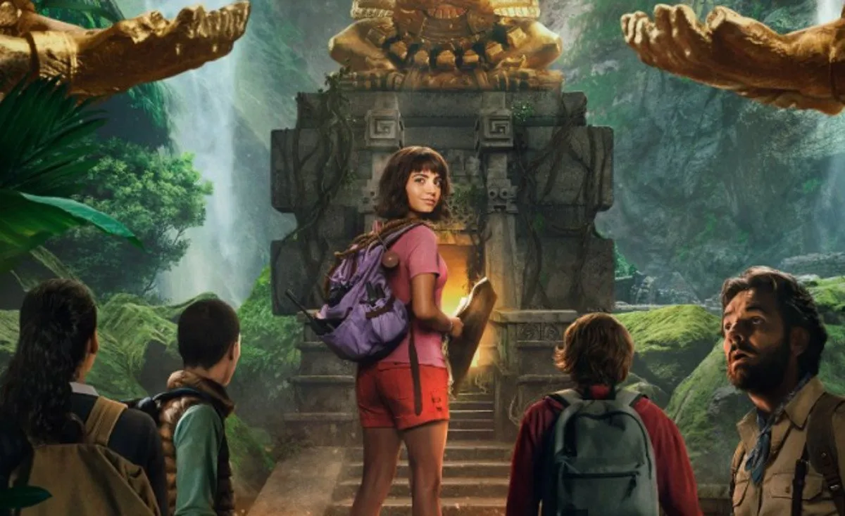 9 Potret dan Fakta Dora the Explorer Versi Film. Nggak Nyangka Kalau Udah Gede Sekece itu~ 9