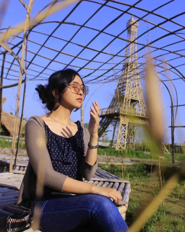 Taman Wisata Papringan, Spot Foto Instagramable di Magelang. Romantis Nggak Harus Sampai Paris! 12