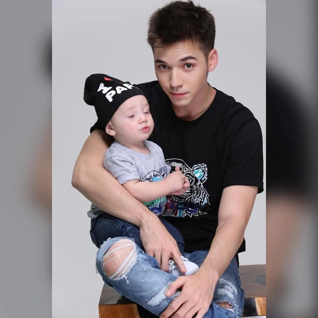 12 Potret Lucio, Putra Stefan William dan Celine yang Mukanya Bule Abis. Cute Overload! 20