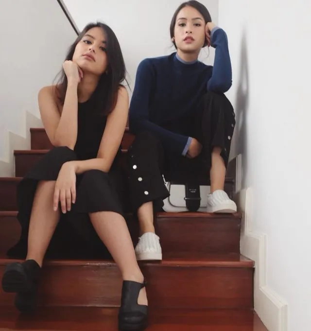 Potret Keakraban Maudy Ayunda dan Amanda, Kakak Beradik yang Sama-Sama Cantik! 16